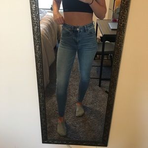 American Eagle Skinny Jeans